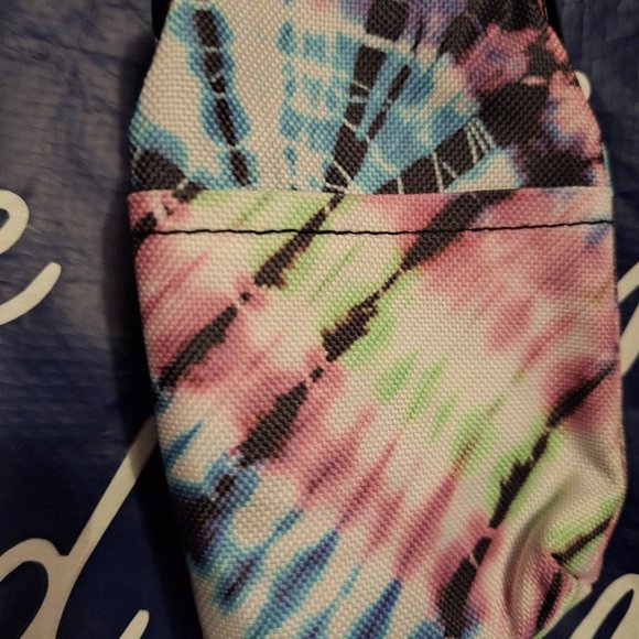 Canvas cigarette case with a matching lighter. - Picture 3 of 7